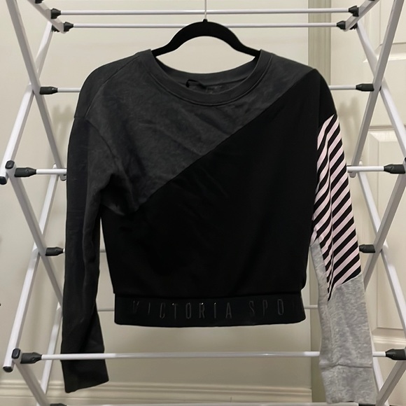Victoria secret sport cropped sweater - Picture 1 of 2